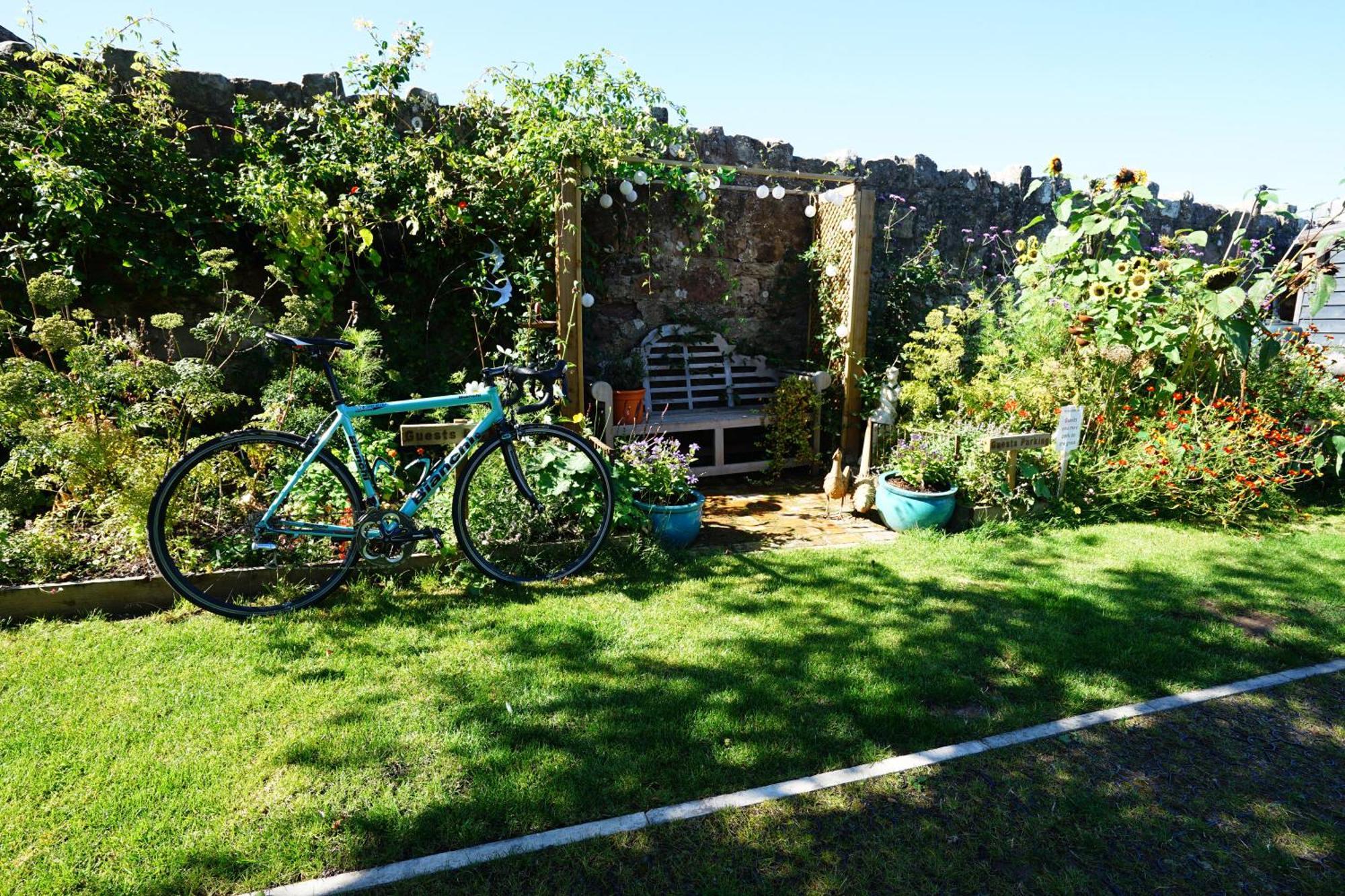 Norham Bike Yard Bed & Breakfast Ngoại thất bức ảnh